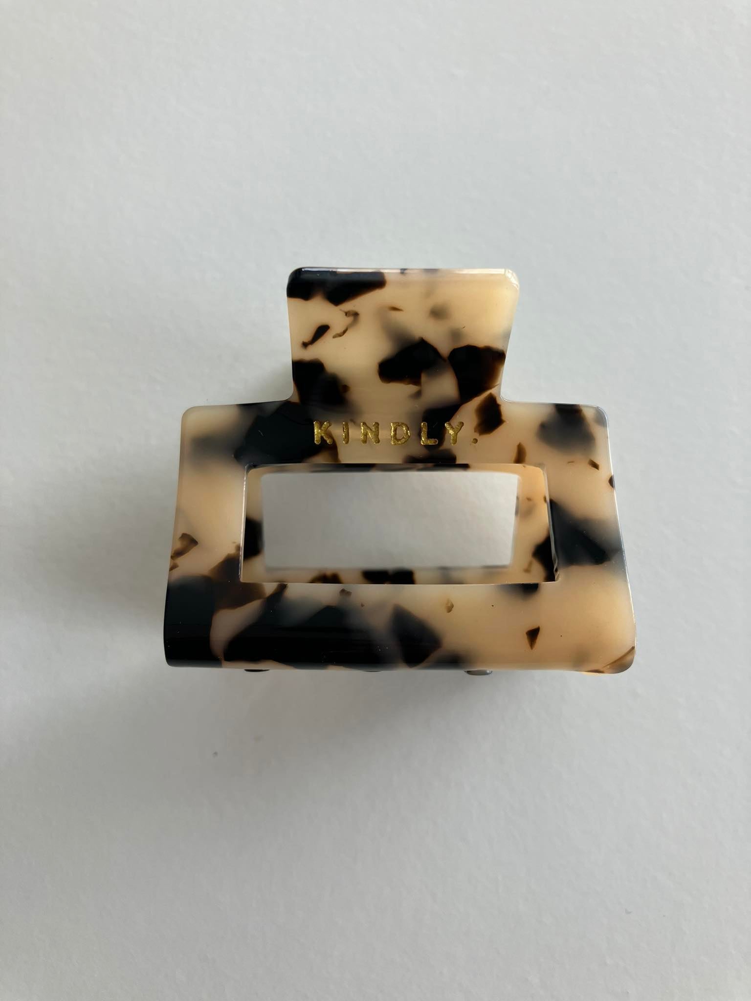 Hair Claw Clips - By Kindly The Label - Nz Brand - Exquisite Laser Clinic